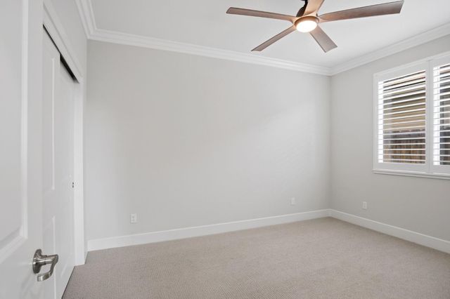 2131 Satinleaf Dr, Riverbank, CA 95367