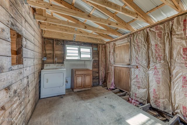 333 Southwest Fuller Street, Abingdon, VA 24210