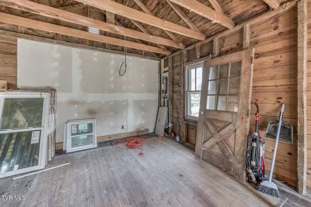 333 Southwest Fuller Street, Abingdon, VA 24210