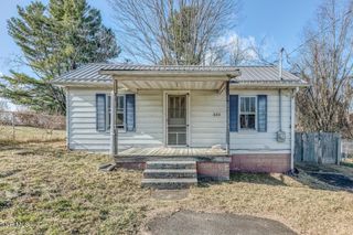 333 Southwest Fuller Street, Abingdon, VA 24210