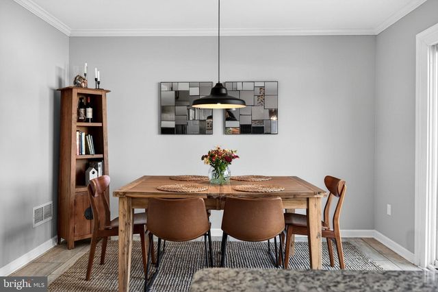 7 SUSSEX DR, Carlisle, PA 17013