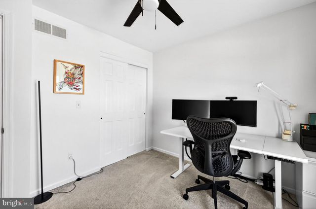 7 SUSSEX DR, Carlisle, PA 17013