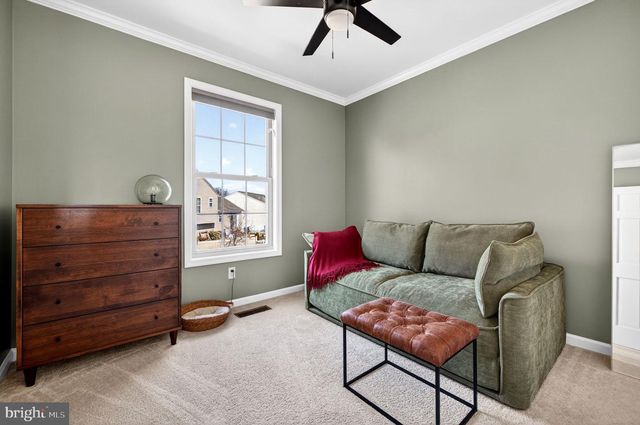 7 SUSSEX DR, Carlisle, PA 17013