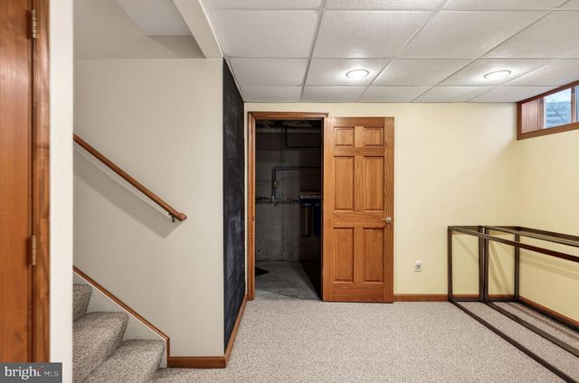 7 SUSSEX DR, Carlisle, PA 17013