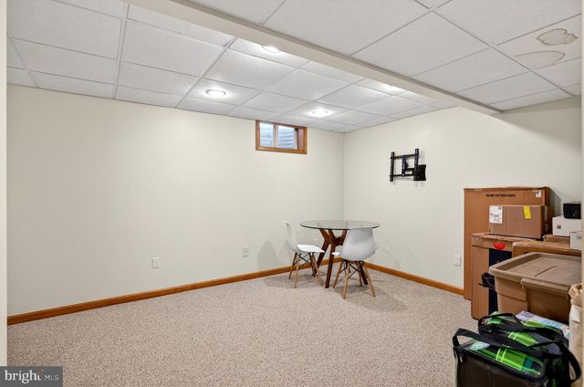 7 SUSSEX DR, Carlisle, PA 17013