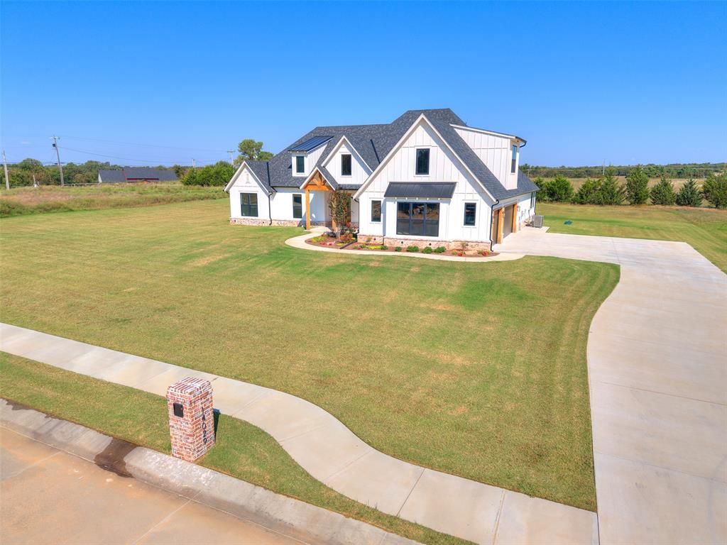 14029 North Ridge Drive, Choctaw, OK 73020