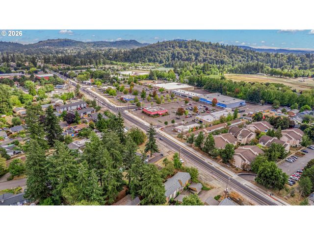 16925 Se POWELL Blvd, Portland, OR 97236