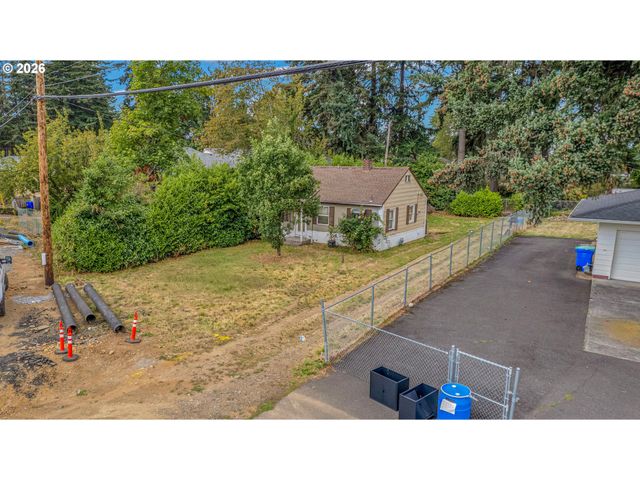 16925 Se POWELL Blvd, Portland, OR 97236