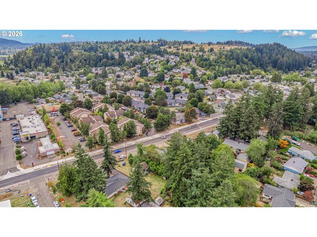 16925 Se POWELL Blvd, Portland, OR 97236