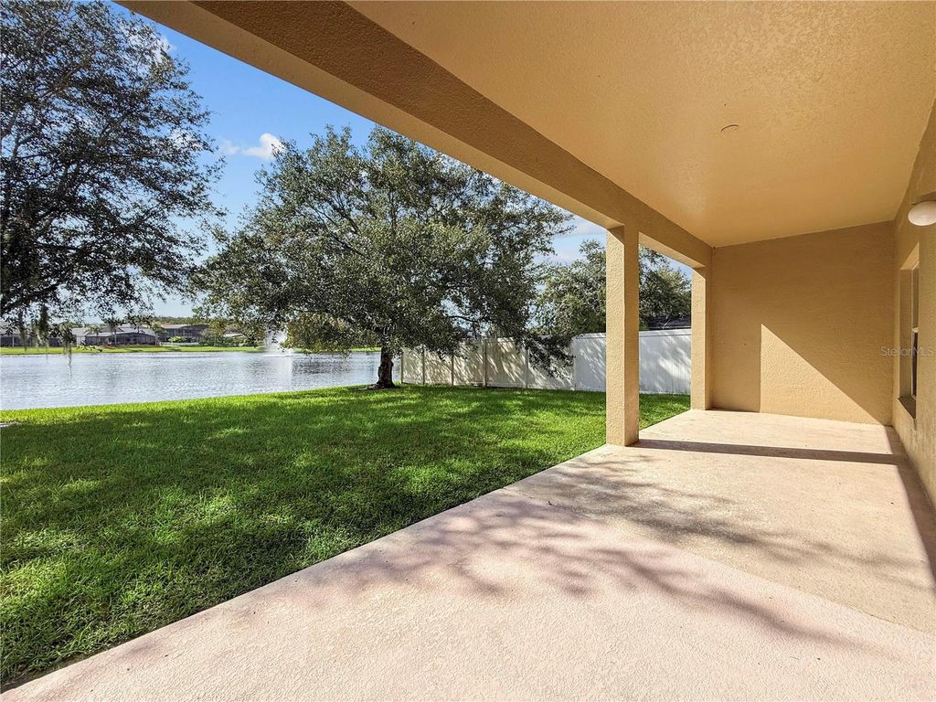 Image 32 of property listing at 16501 CEDAR RUN DRIVE, Orlando, FL 32828