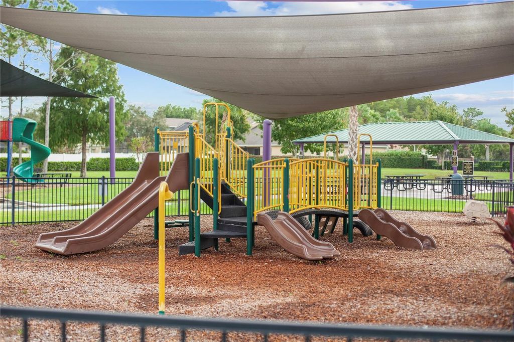 Image 40 of property listing at 16501 CEDAR RUN DRIVE, Orlando, FL 32828