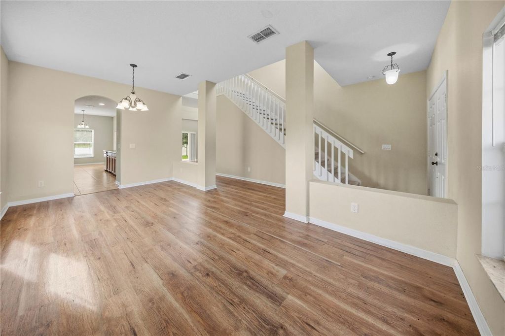 Image 7 of property listing at 16501 CEDAR RUN DRIVE, Orlando, FL 32828