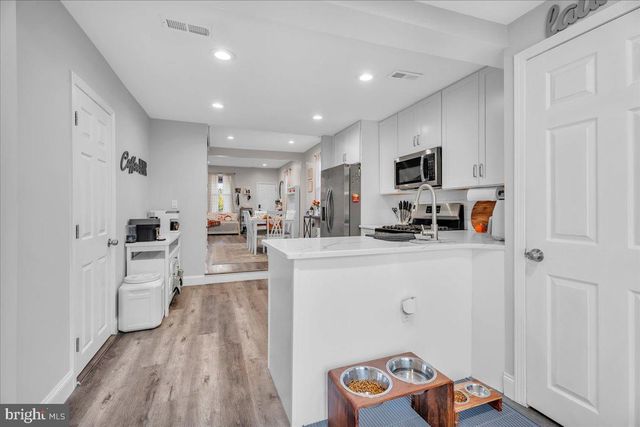 604 LIPPINCOTT AVE, Riverton, NJ 08077