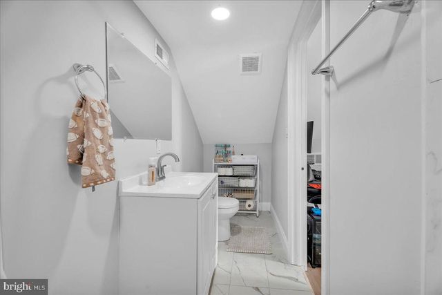 604 LIPPINCOTT AVE, Riverton, NJ 08077