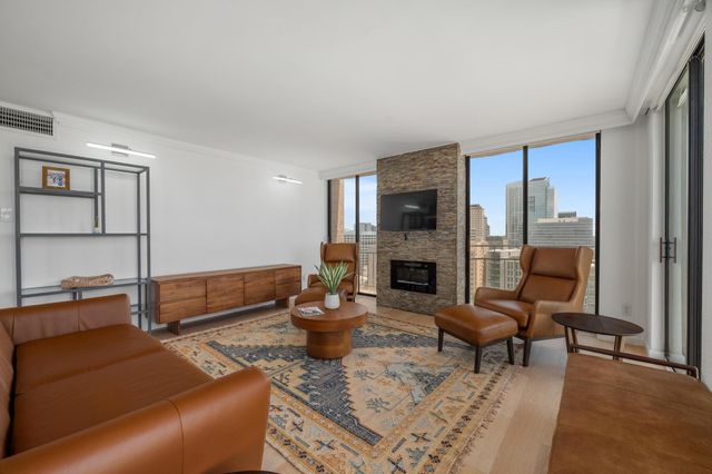 1122 Colorado ST 2007, Austin, TX 78701