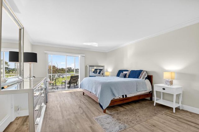 250 John F Kennedy Drive 302, Atlantis, FL 33462