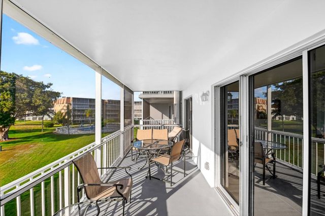 250 John F Kennedy Drive 302, Atlantis, FL 33462