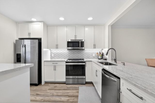 250 John F Kennedy Drive 302, Atlantis, FL 33462