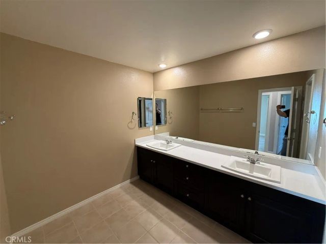11904 Goldeneye Drive, Jurupa Valley, CA 91752