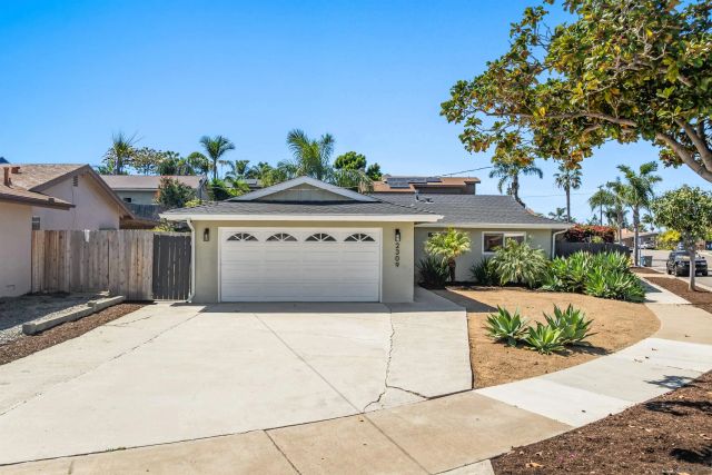 2309 Saratoga, Oceanside, CA 92054