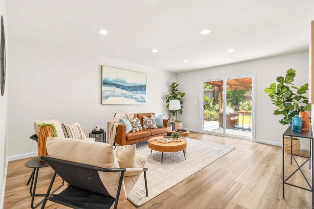 2309 Saratoga, Oceanside, CA 92054