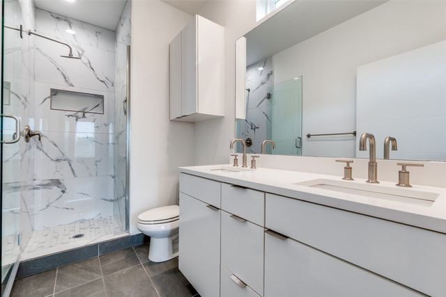 1832 N Garrett Avenue 103, Dallas, TX 75206