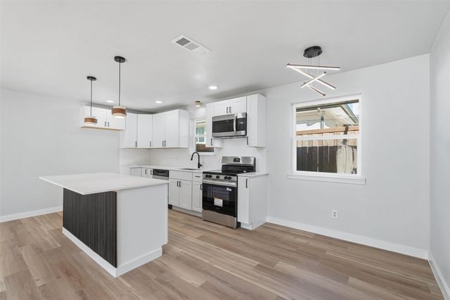 6526 Rock Canyon Trail, Dallas, TX 75232