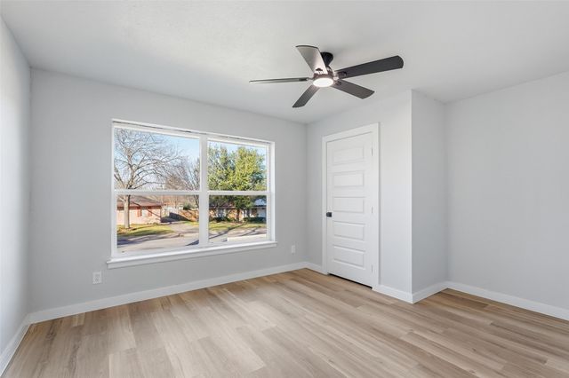 6526 Rock Canyon Trail, Dallas, TX 75232