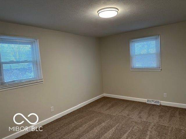 1612 Rocky Ford Road, Columbus, IN 47203