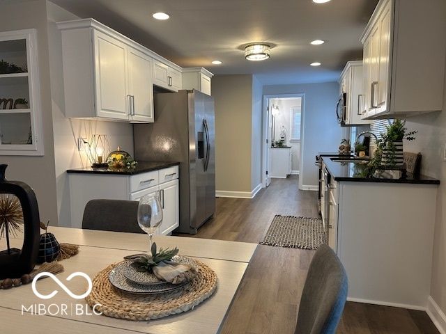 1612 Rocky Ford Road, Columbus, IN 47203