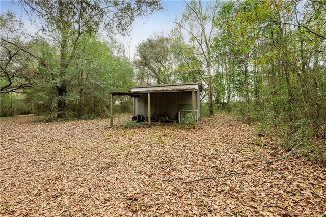 401 Novatan Road N, Mobile, AL 36608