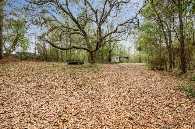 401 Novatan Road N, Mobile, AL 36608