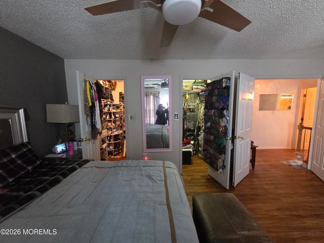 67 Deer Run Drive S, Barnegat, NJ 08005