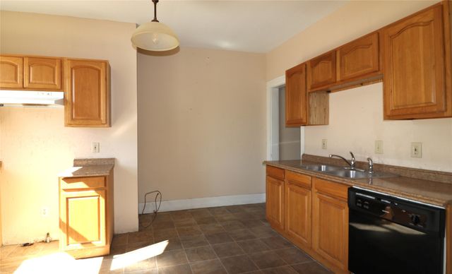 100 N Files Street, Itasca, TX 76055