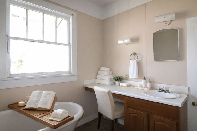 100 N Files Street, Itasca, TX 76055