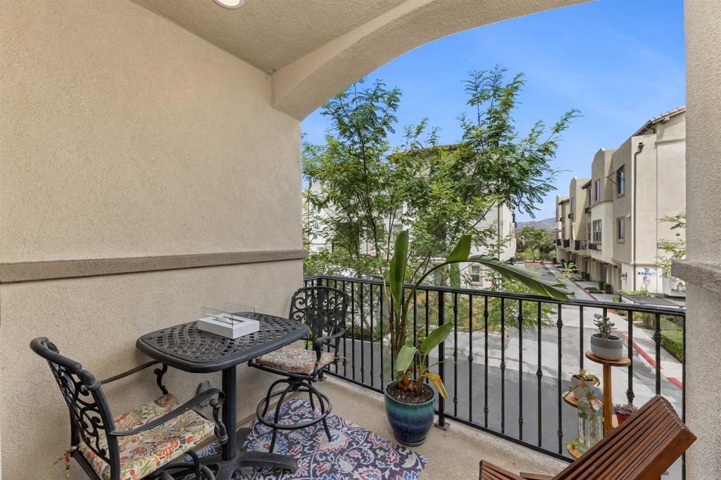328 Waverunner Court, Santee, CA 92071 — photo 2