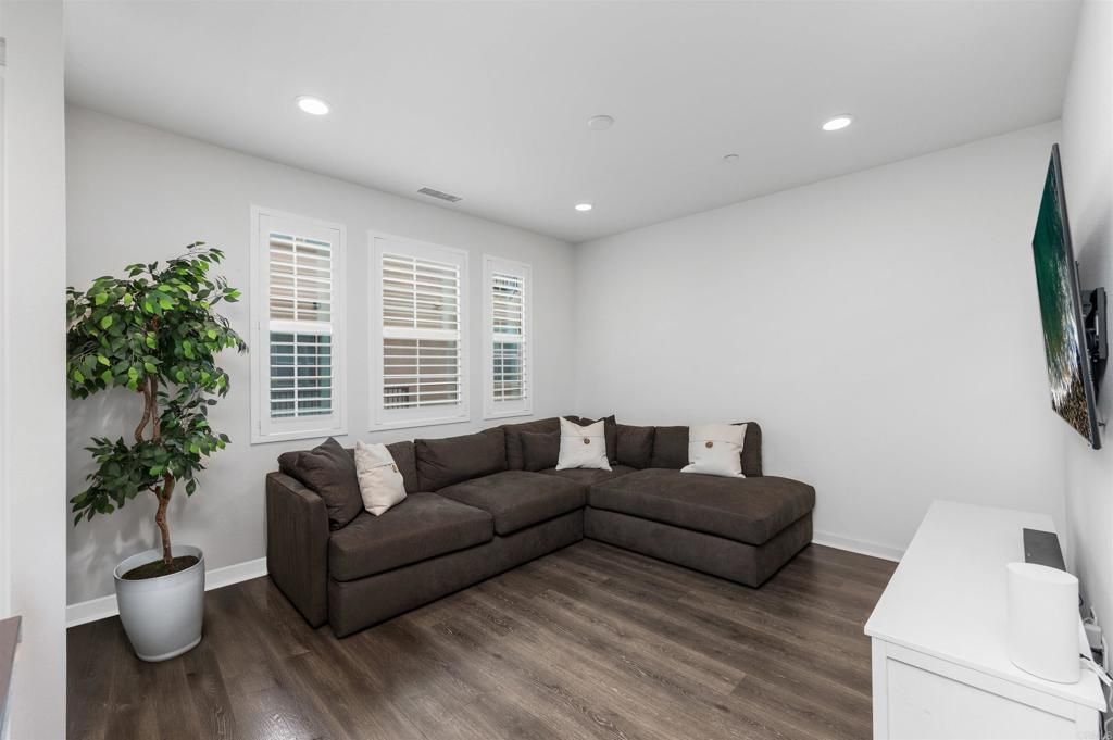 328 Waverunner Court, Santee, CA 92071 — photo 4