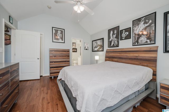 1040 VILLAGE TRAIL, Calera, AL 35040