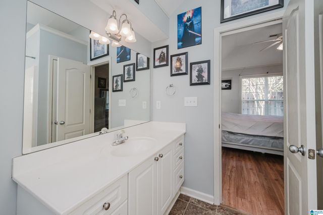 1040 VILLAGE TRAIL, Calera, AL 35040