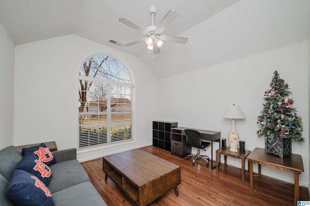 1040 VILLAGE TRAIL, Calera, AL 35040