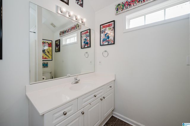 1040 VILLAGE TRAIL, Calera, AL 35040