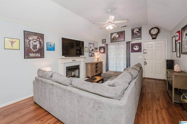 1040 VILLAGE TRAIL, Calera, AL 35040