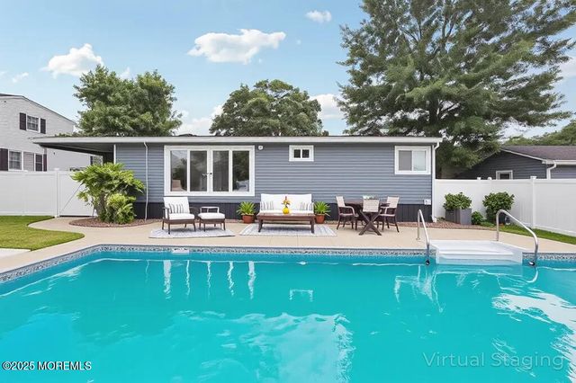 3 Duke Lane, Hazlet, NJ 07730