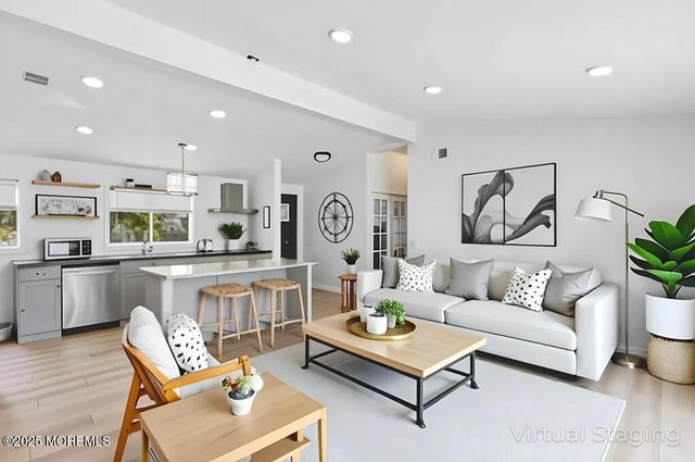 3 Duke Lane, Hazlet, NJ 07730