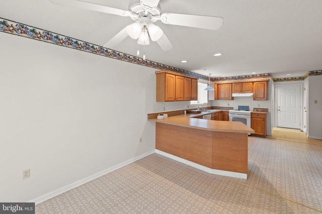 31 BRAMBLEWOOD CT, Martinsburg, WV 25403