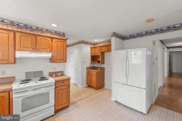 31 BRAMBLEWOOD CT, Martinsburg, WV 25403