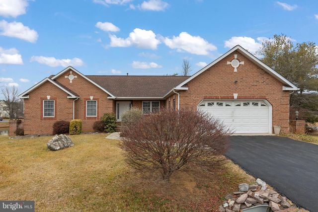 31 BRAMBLEWOOD CT, Martinsburg, WV 25403