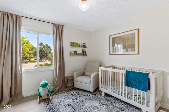 1333 Greenhills Road, Greenfield, IN 46140