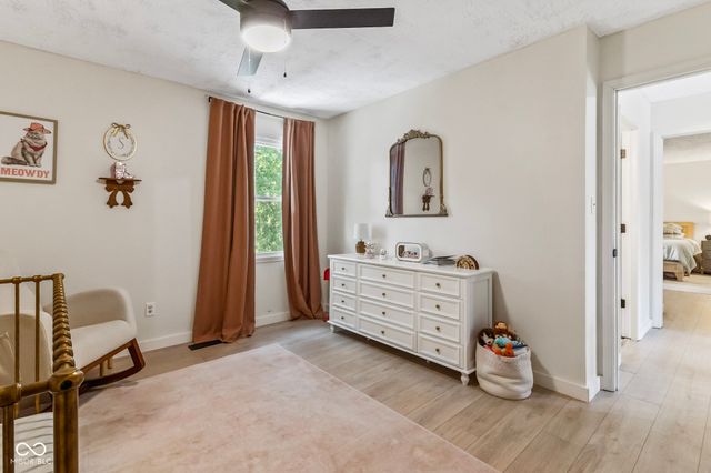 1333 Greenhills Road, Greenfield, IN 46140