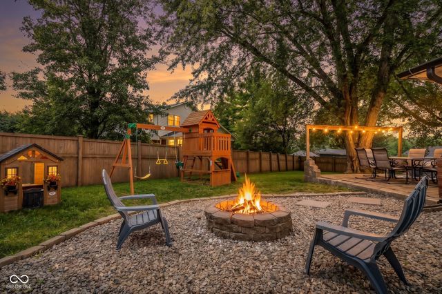 1333 Greenhills Road, Greenfield, IN 46140